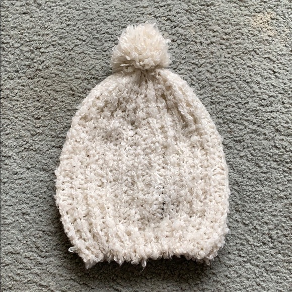 Kendall & Kylie Accessories - Kendall & Kylie Slouchy Beanie